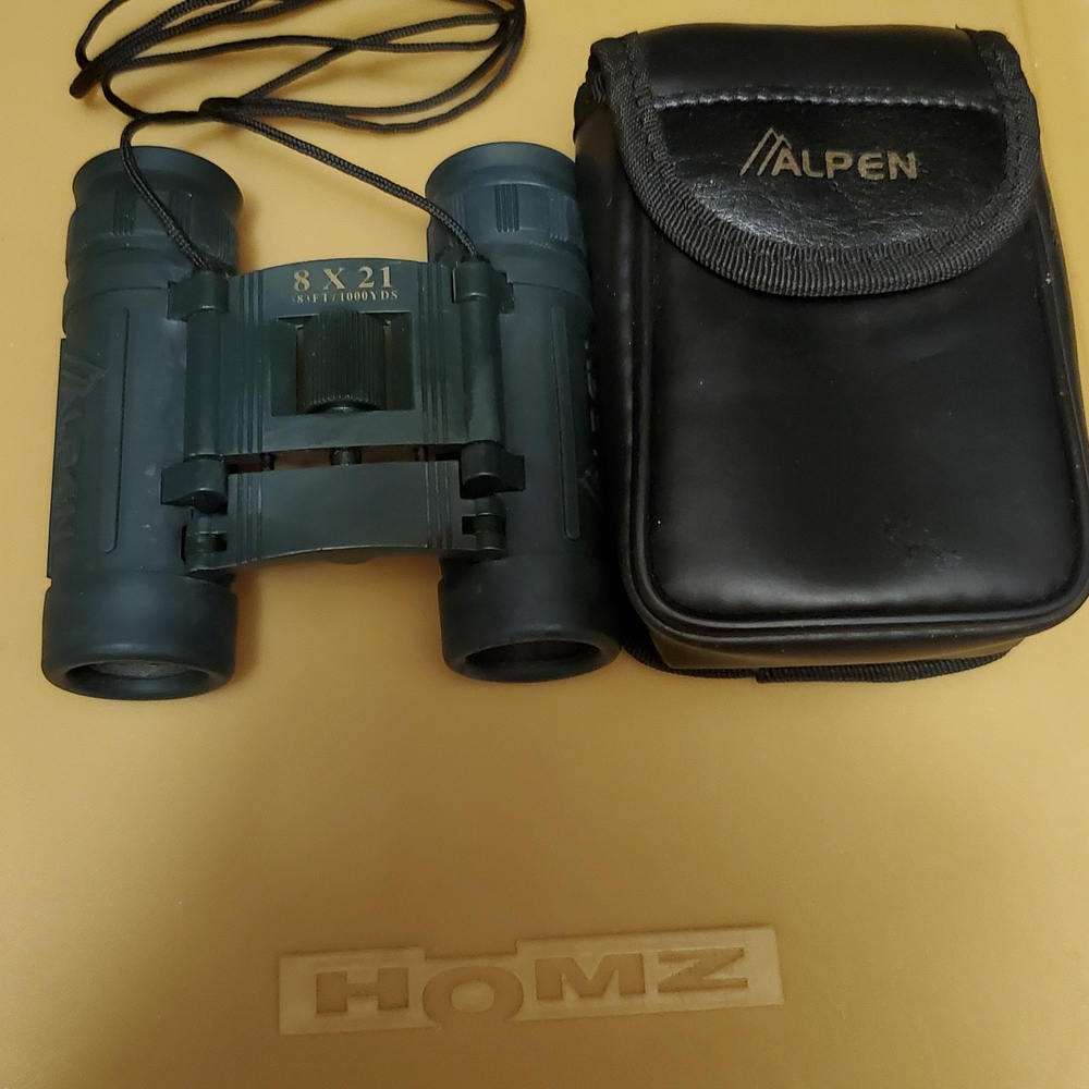 8x21 Green Binoculars with Case